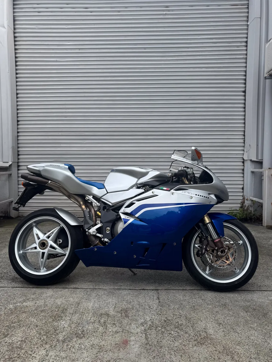 MV Agusta F4 1000 2005 - Image 2