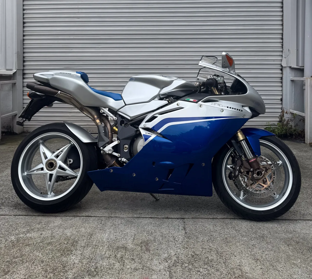 MV Agusta F4 1000 2005 - Image 1