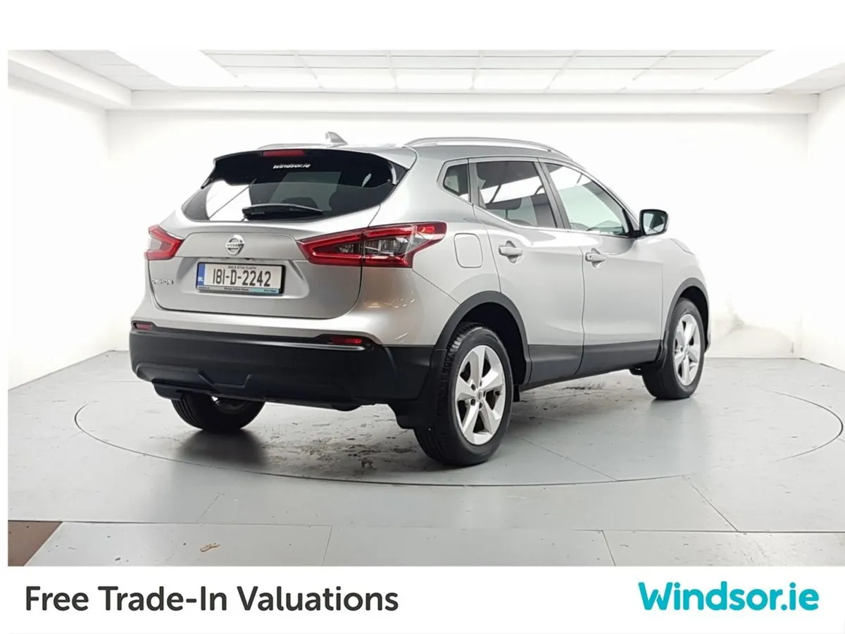 Nissan QASHQAI 1.2 PET SV - Image 3