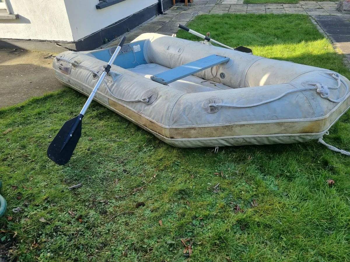 Inflatable dingy - Image 2
