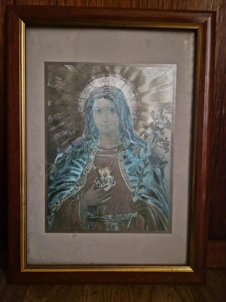 Selection of Holy pictures - Image 2