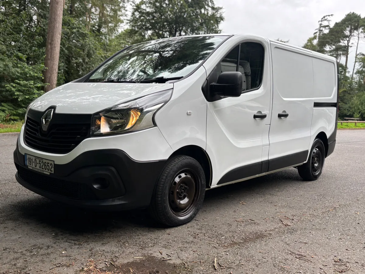 2019 Renault Trafic excellent condition, - Image 3