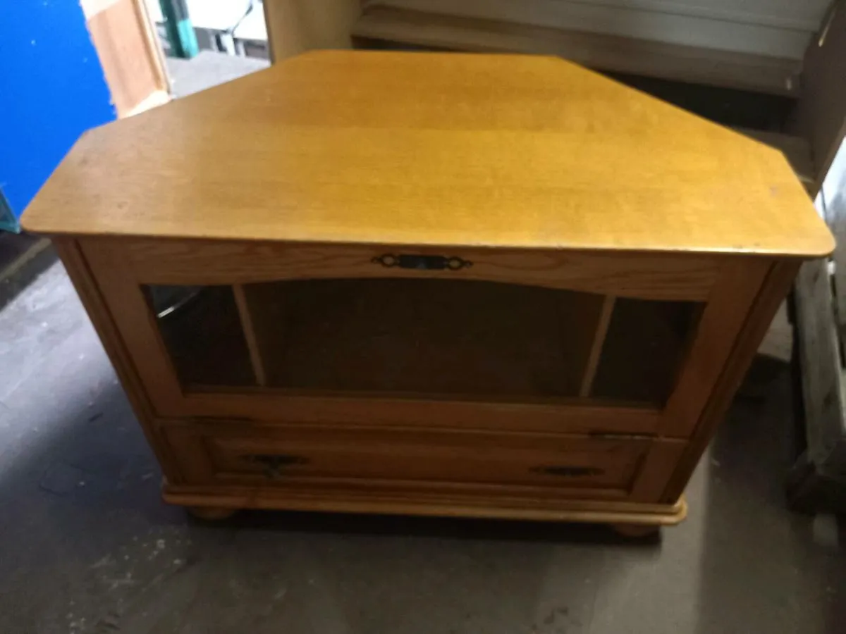 Tv unit - Image 1