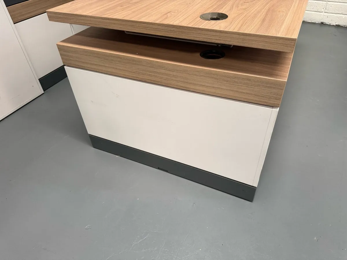 High quality office furniture - Image 2