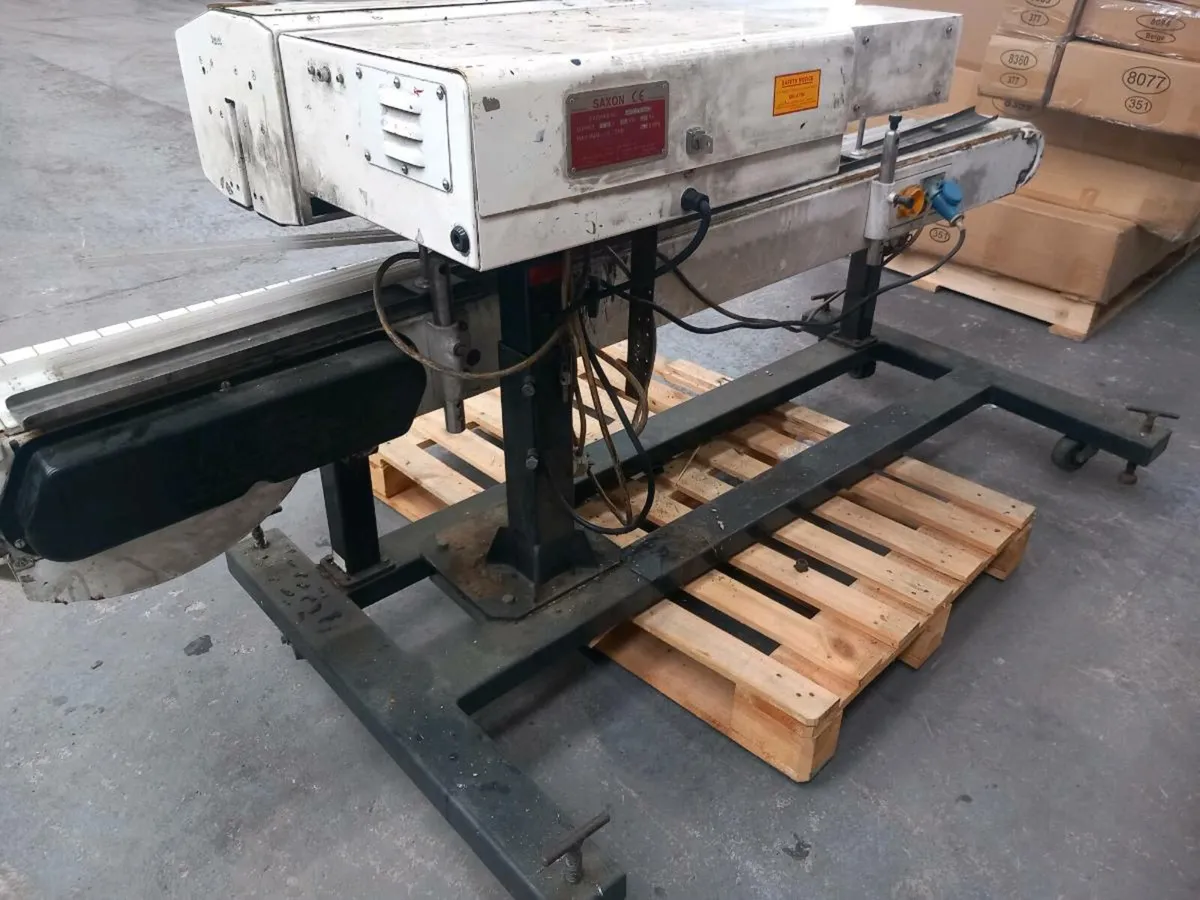Saxon 5 heat sealer - Image 1