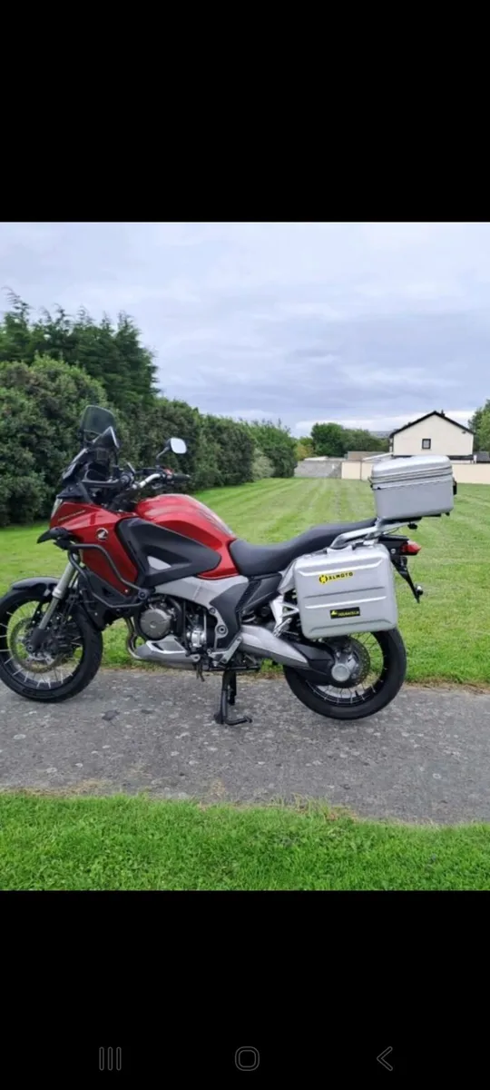Honda vfr crosstourer 1200x (REDUCED) - Image 1