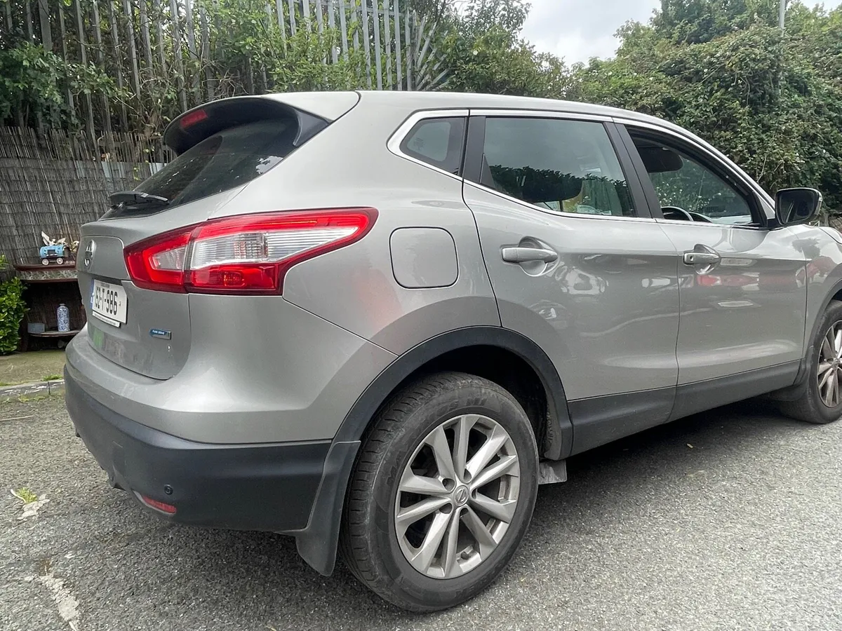 Nissian qashqai tax + nct - Image 4