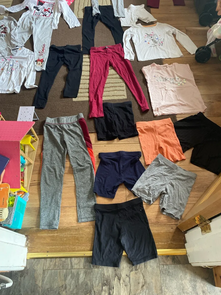 Massive age 7-8 girls clothes bundle - Image 2