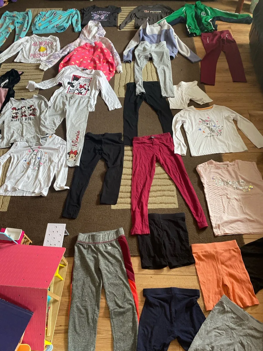 Massive age 7-8 girls clothes bundle - Image 3