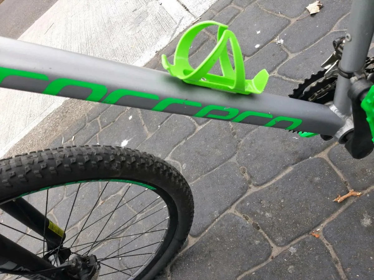 Carrera mountain bike - Image 3