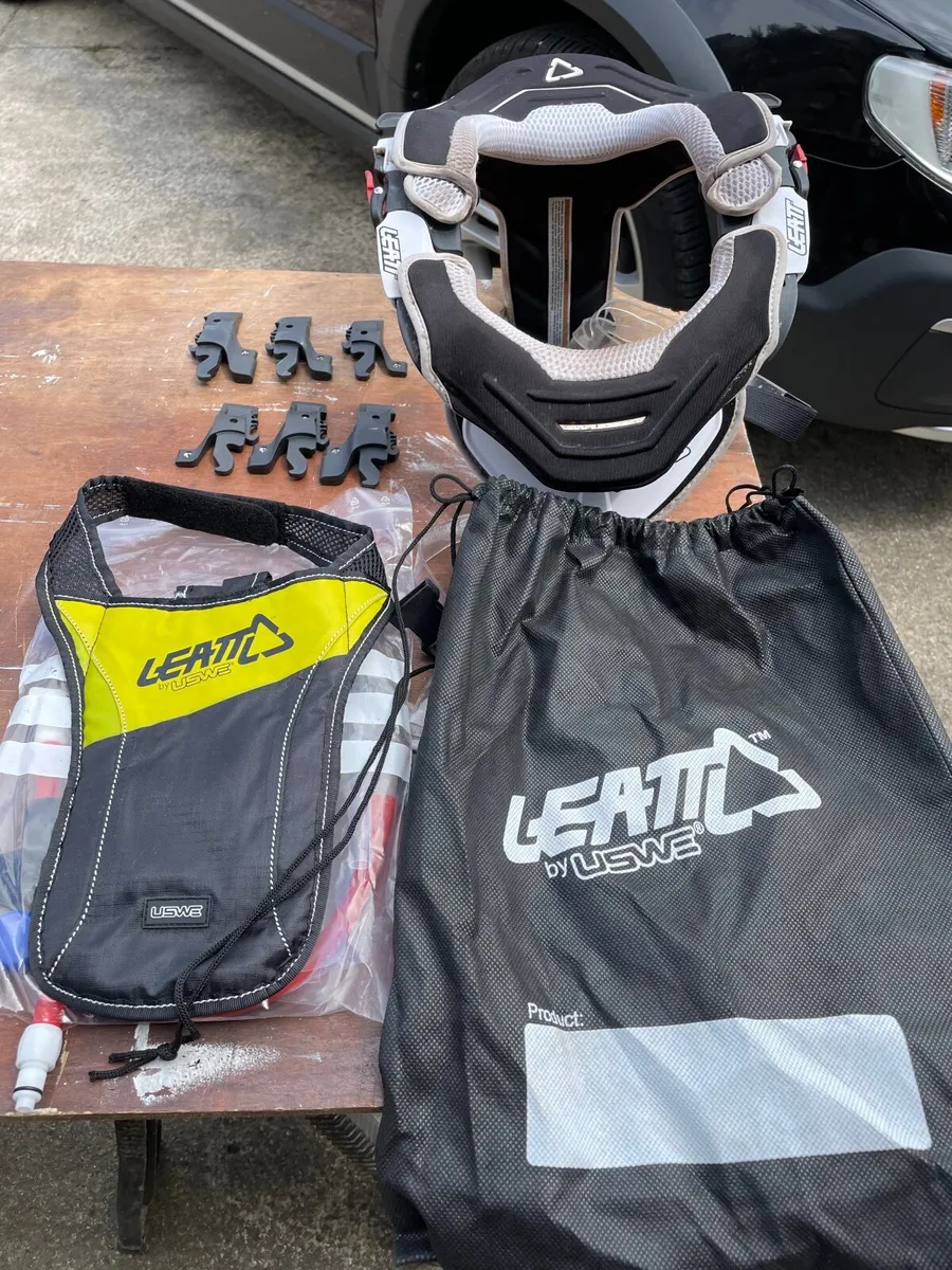 Leatt GPX Adult Kneck Brace Motocross Enduro - Image 1