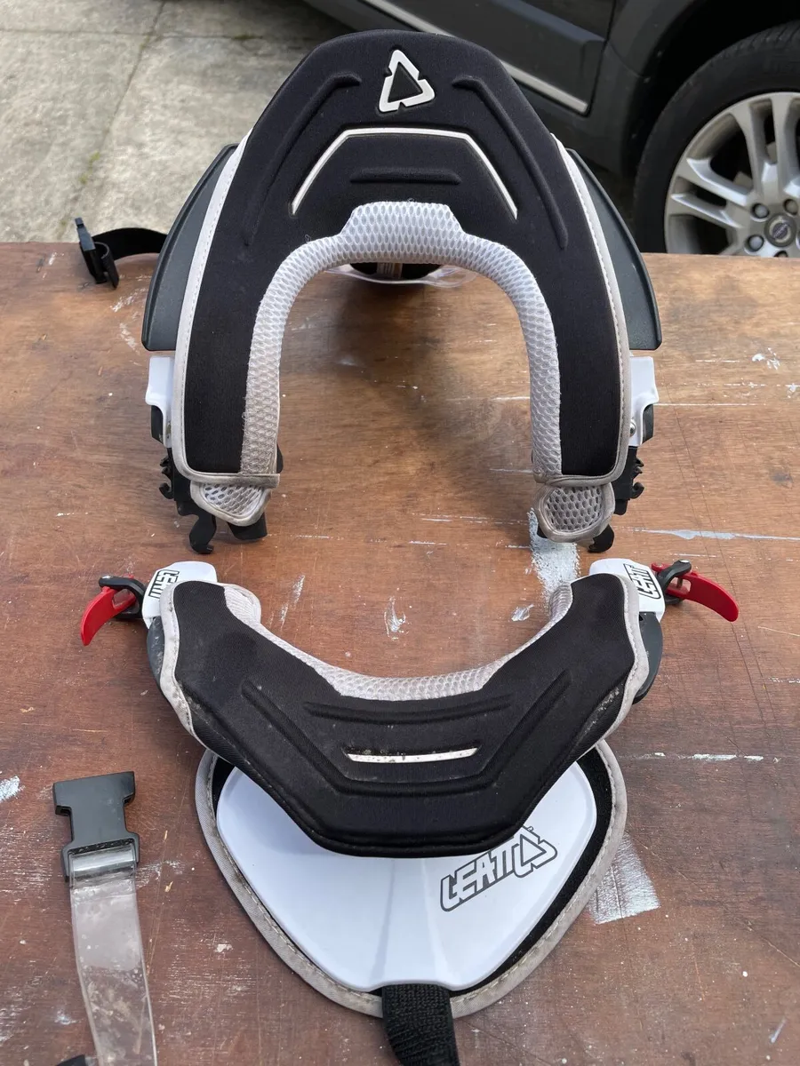 Leatt GPX Adult Kneck Brace Motocross Enduro - Image 4