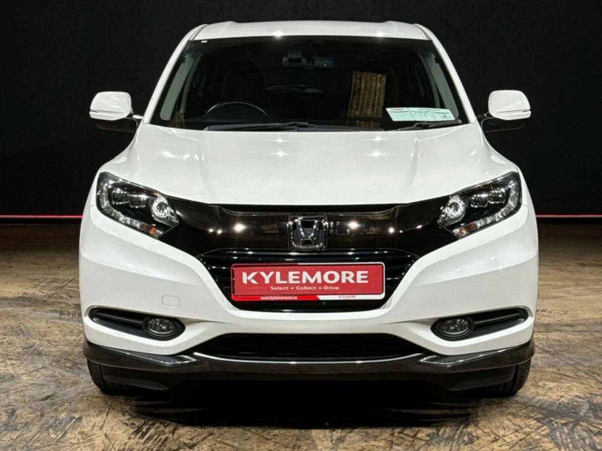 Honda Vezel 1.5 HYBRID - AUTOMATIC - CRUISE CONTRO - Image 3