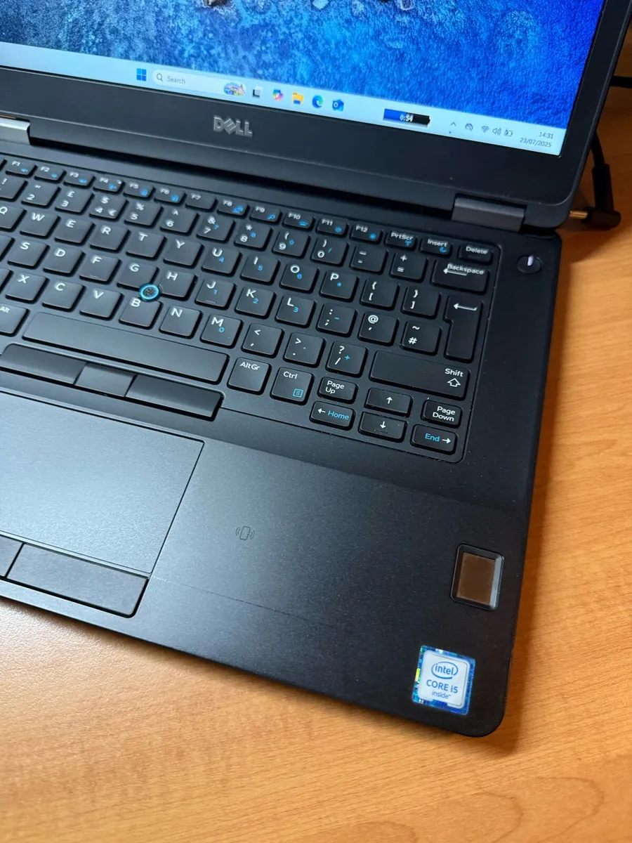Dell laptop i5 pro 16-512 ssd win 11 pro - Image 2