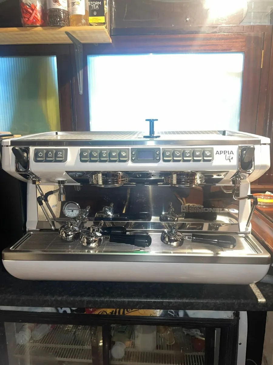 Premium Commercial Coffee Machine – Barely Used - Image 1