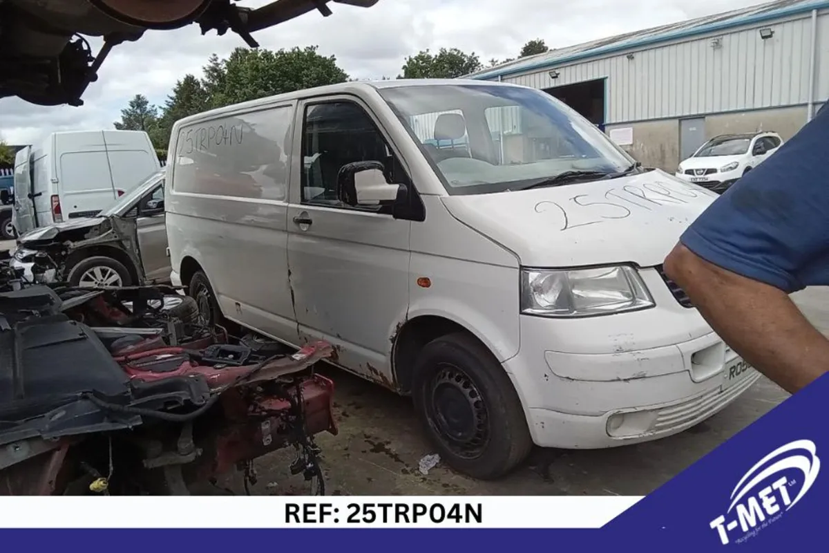 2006 VOLKSWAGEN TRANSPORTER BREAKING FOR PARTS - Image 1