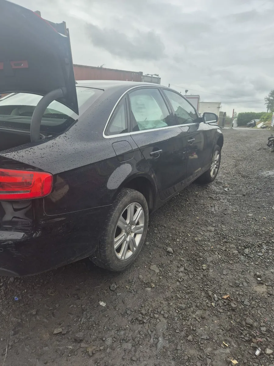 Audi A4 - Breaking only - Image 2