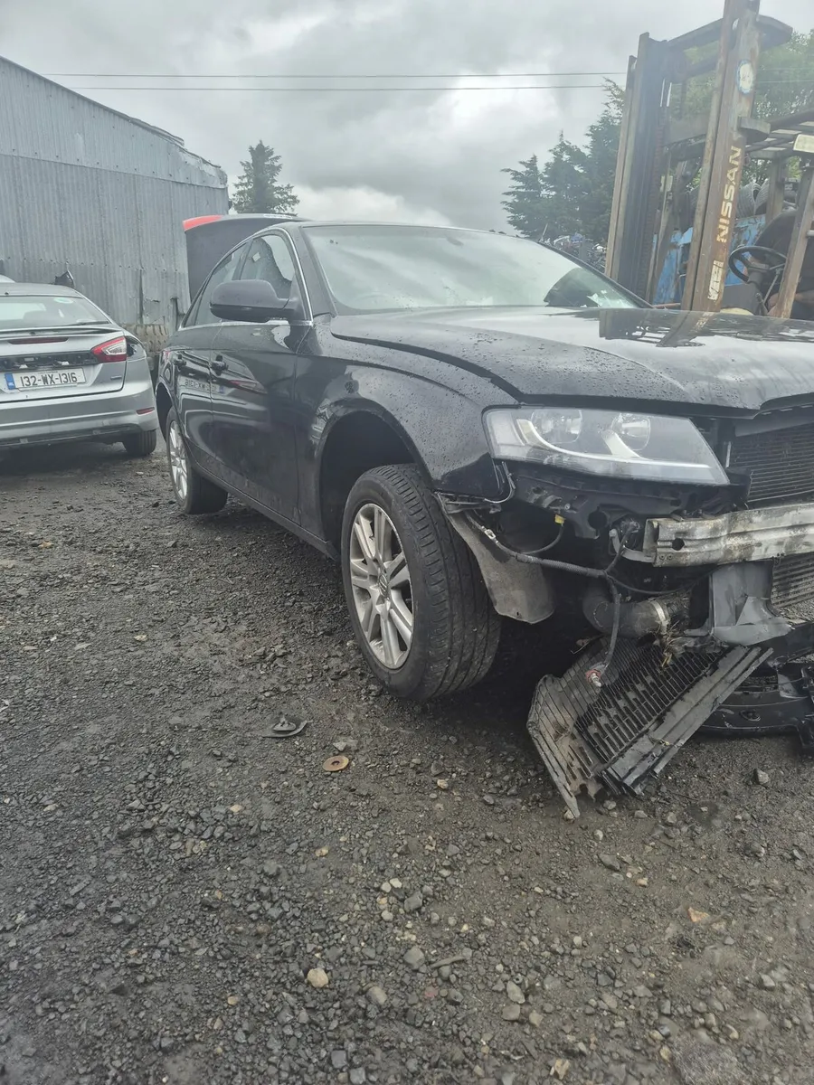 Audi A4 - Breaking only - Image 4