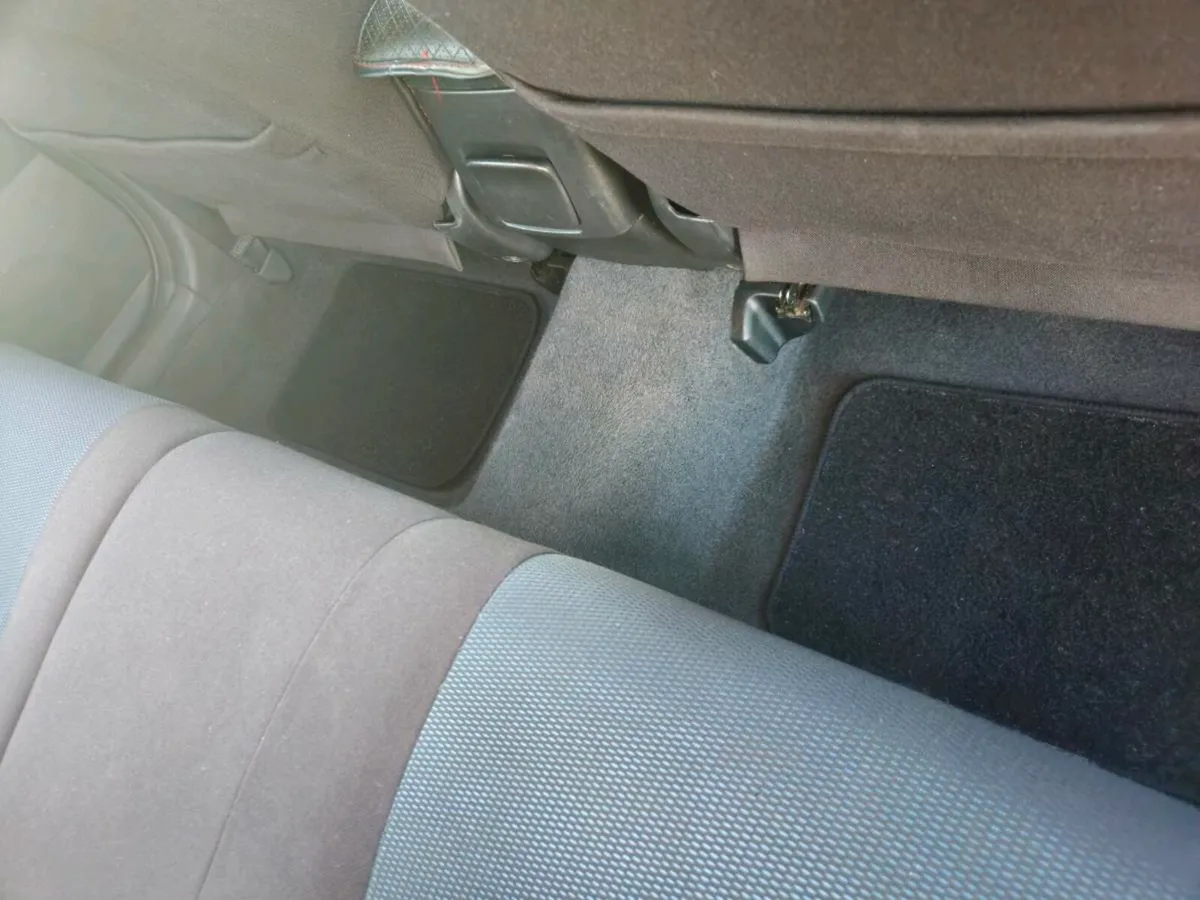 I am selling a 2005 Toyota Corolla. - Image 2