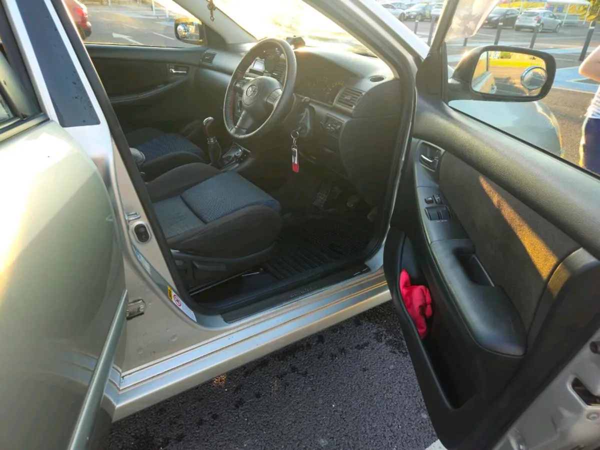 I am selling a 2005 Toyota Corolla. - Image 4
