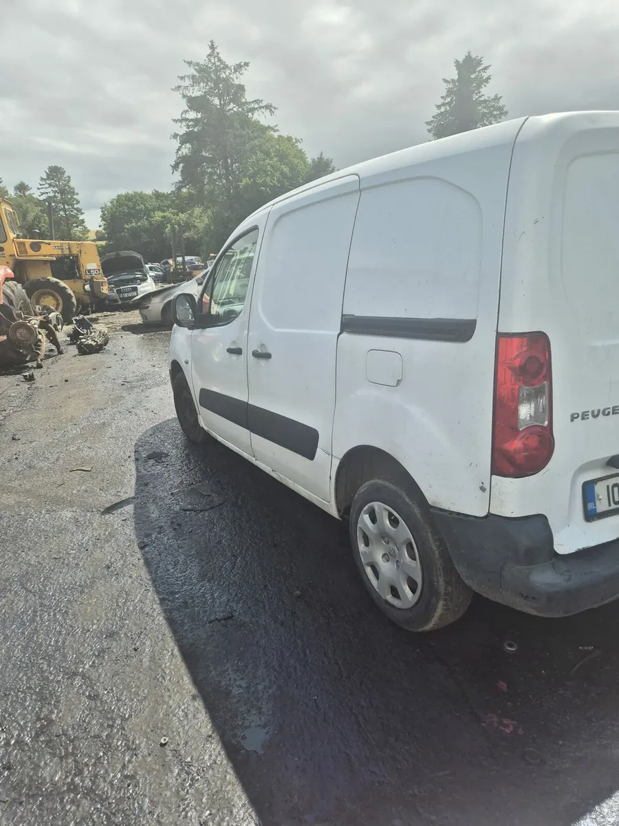 Peugeot Partner - Breaking only - Image 1