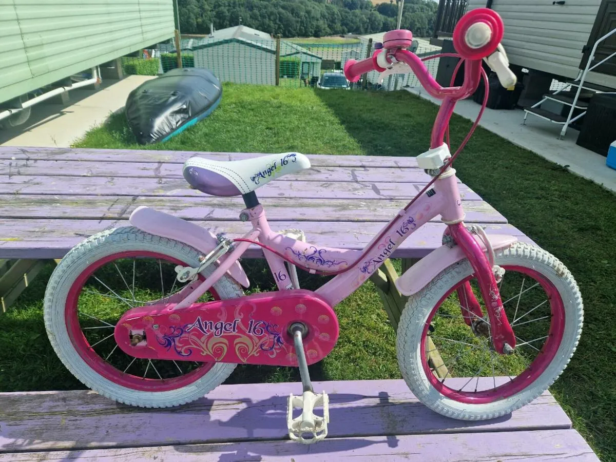 Kids bike - Image 1