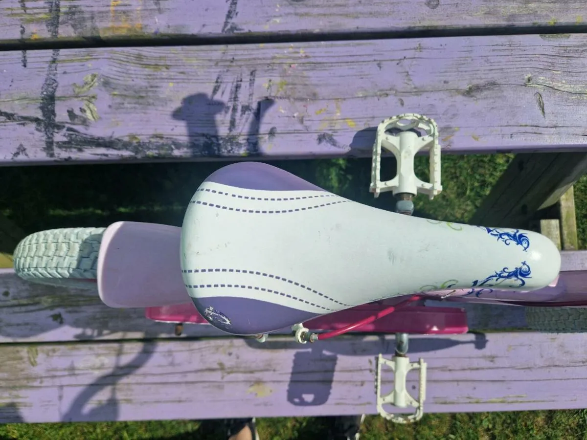 Kids bike - Image 3