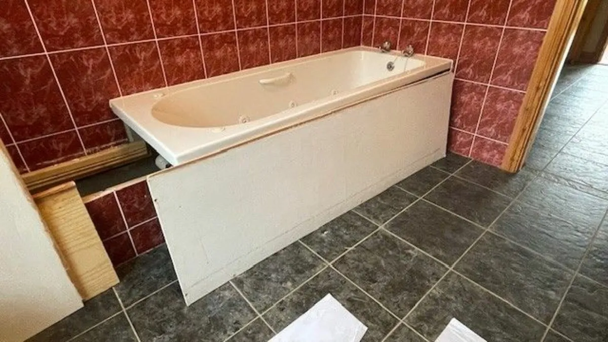 Bathroom - Image 3