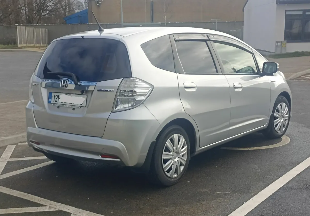 Honda Fit 2013, Hybrid, Negotiable. - Image 1