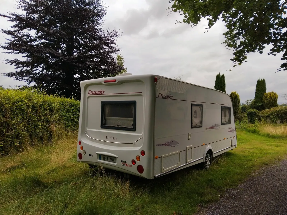 Caravan - Image 2