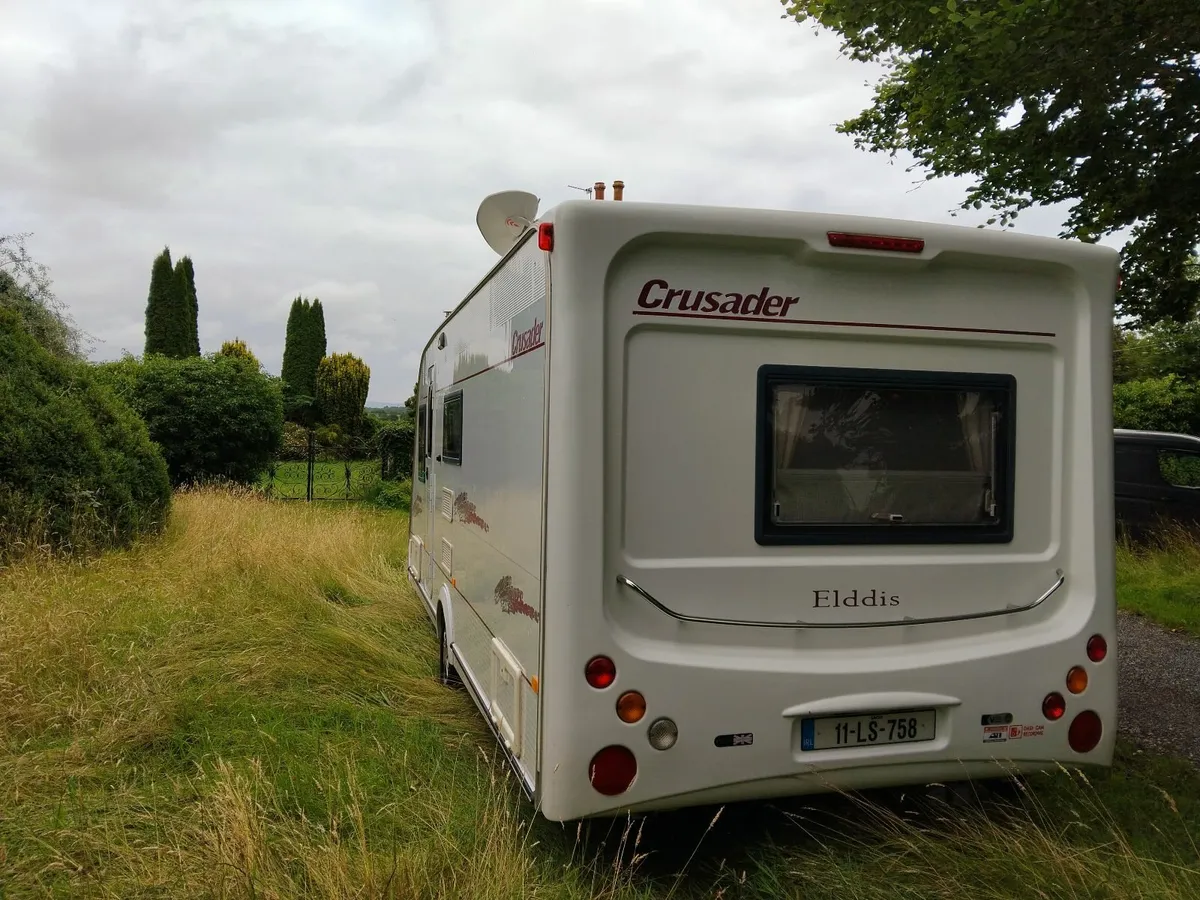 Caravan - Image 4