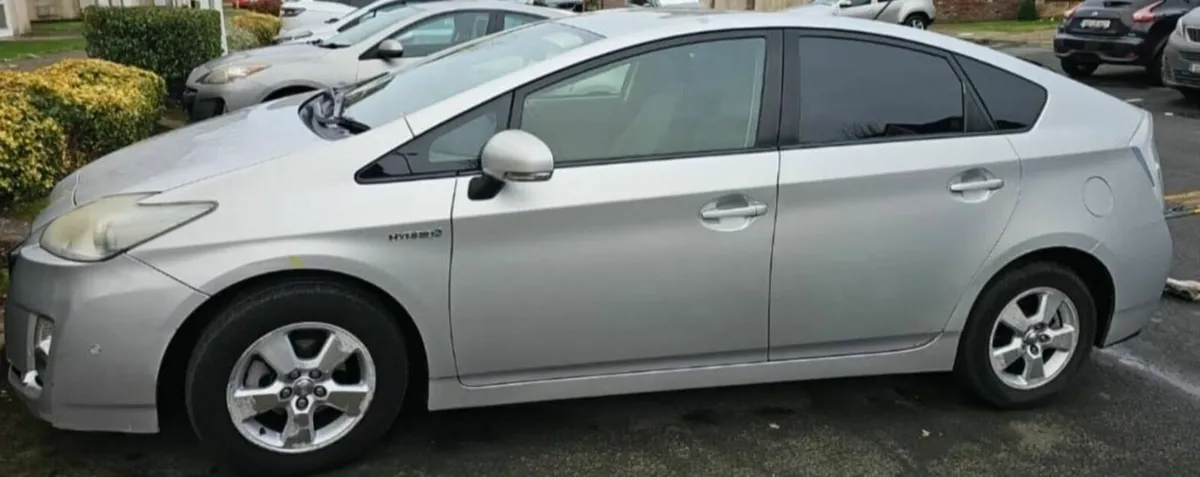 Toyota Prius 2010 - Image 4