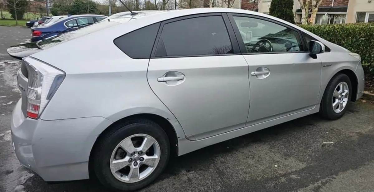 Toyota Prius 2010 - Image 1