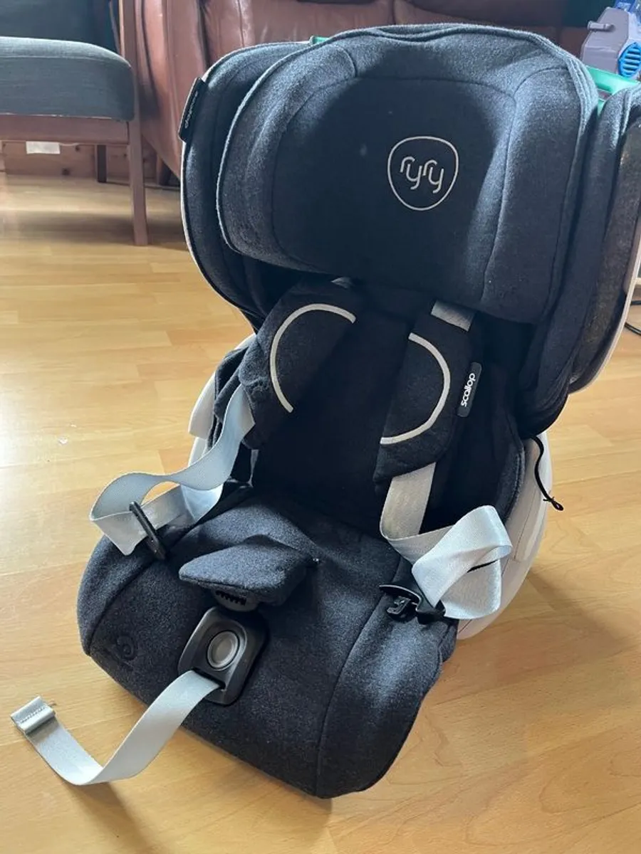 Travel car seat - Image 2