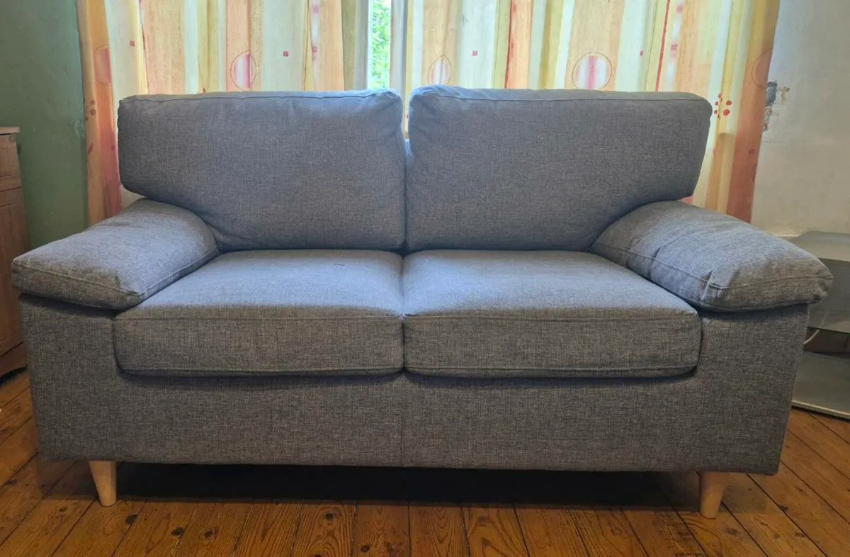 Matching Couches - 2 & 3 seaters - Image 2