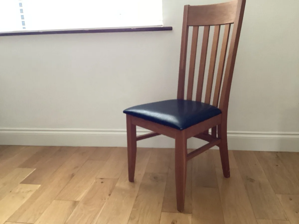 Single chair - Image 2