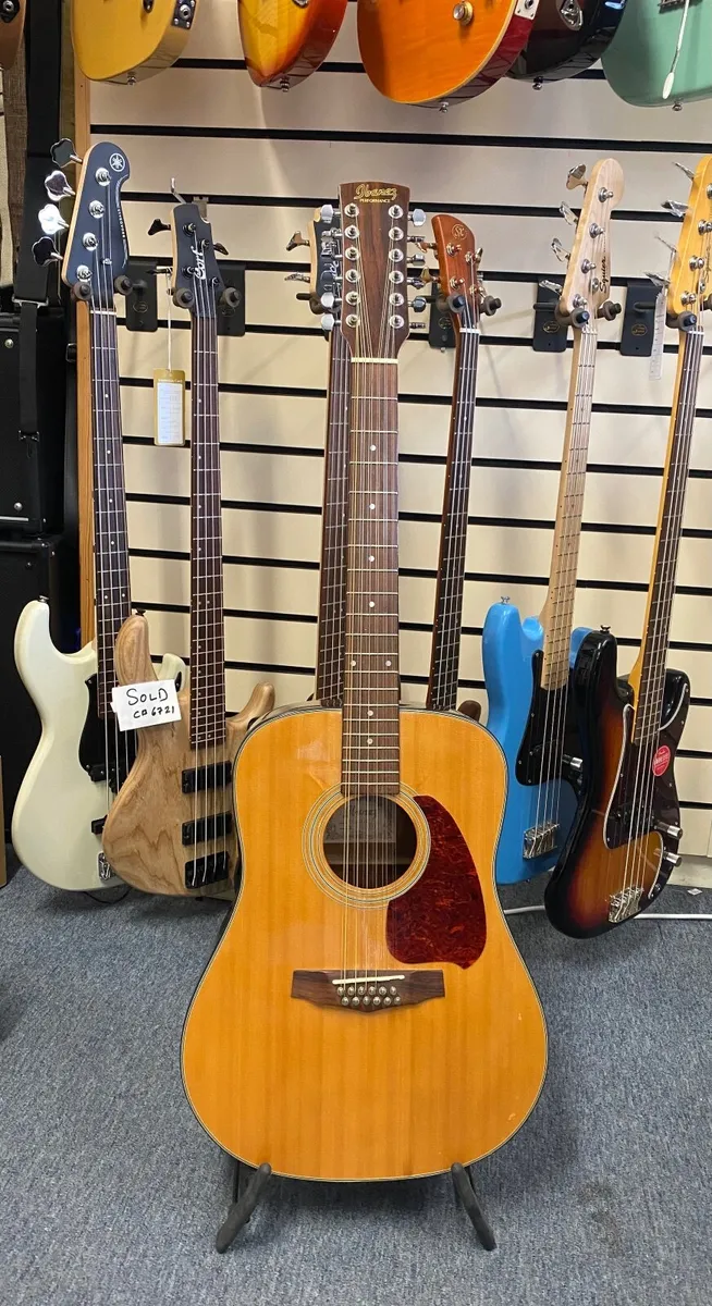 12 string guitar by Ibanez used - Image 1