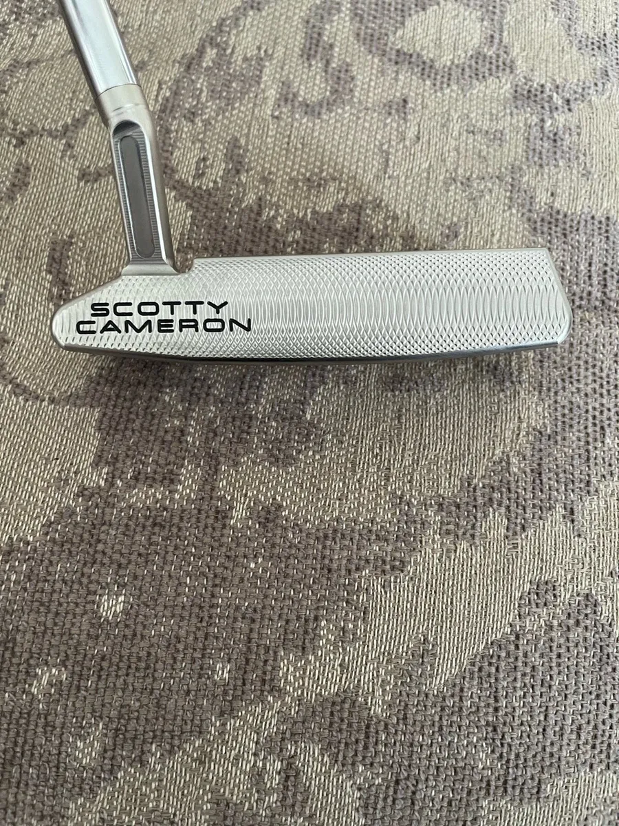 Left Handed Scotty Cameron Select Newport 2.5+ - Image 1