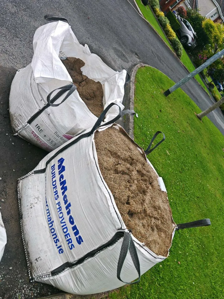 1.5 tonne bag sand - Image 1