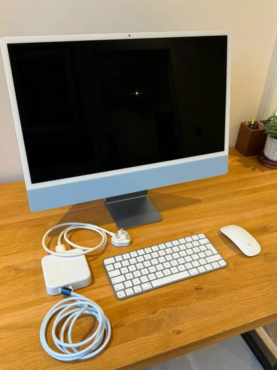 Apple iMac 24" (256GB SSD, M3,16GB, 10-Core GPU) - Image 2