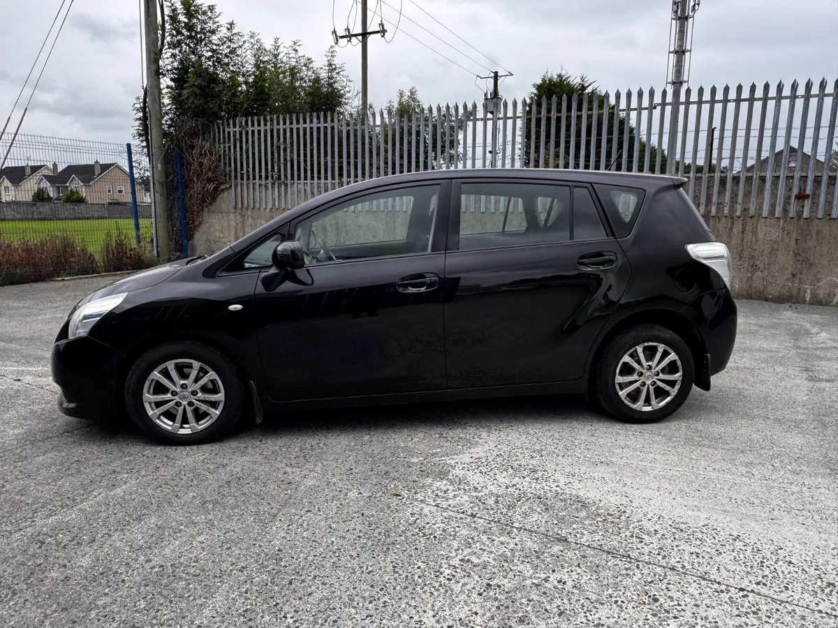 2011 Toyota Verso 2.0d 7 seats new NCT 09/26 - Image 4