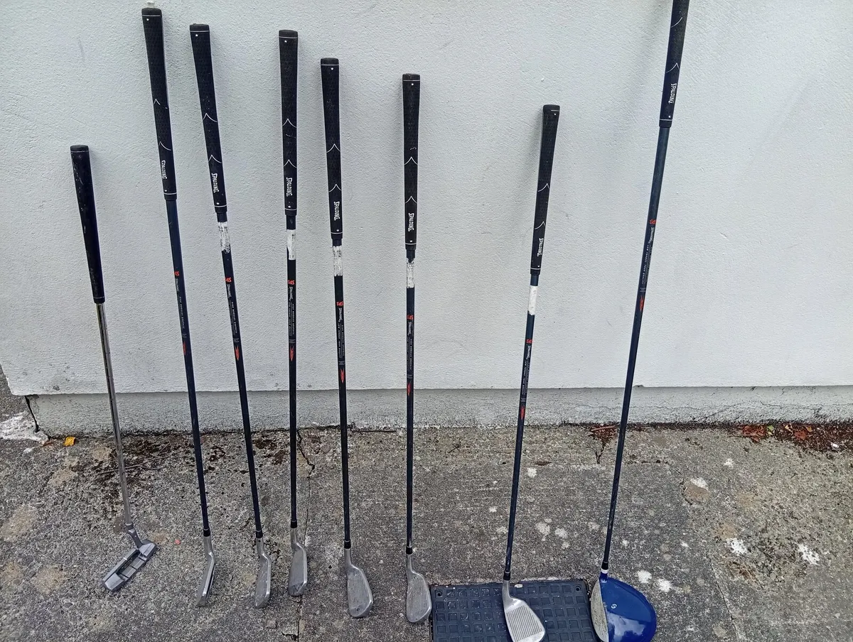 Left handed Spalding SP3 irons and driver - Image 2