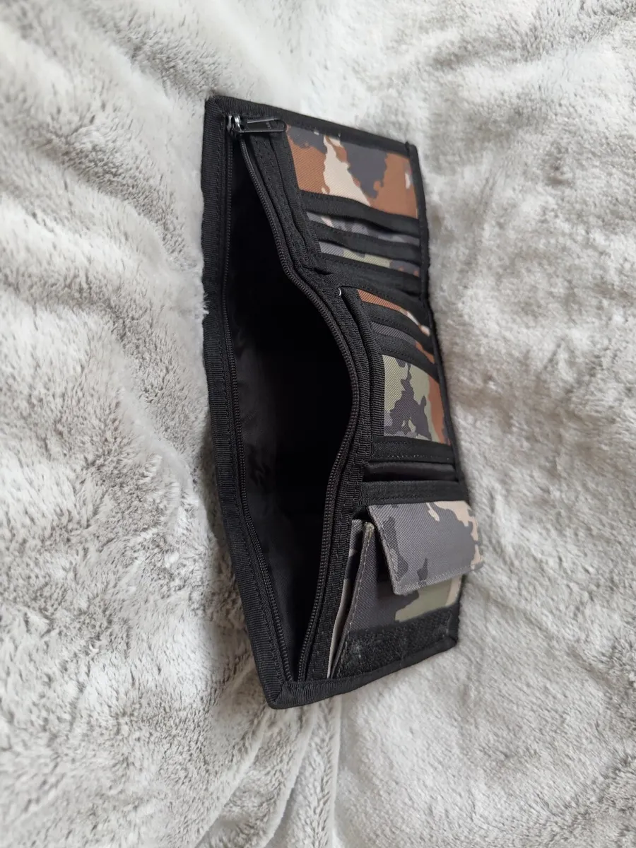 Wallet - Image 3