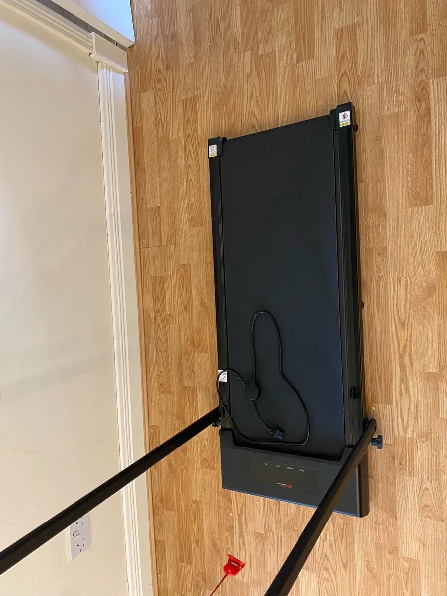 Folding treadmill - Image 2