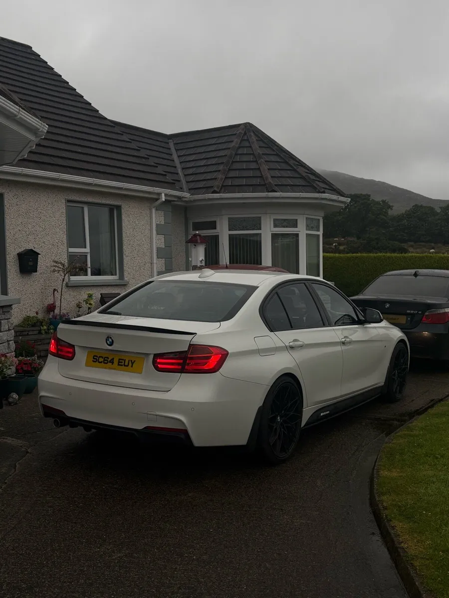 318d F30 M-Sport - Image 2