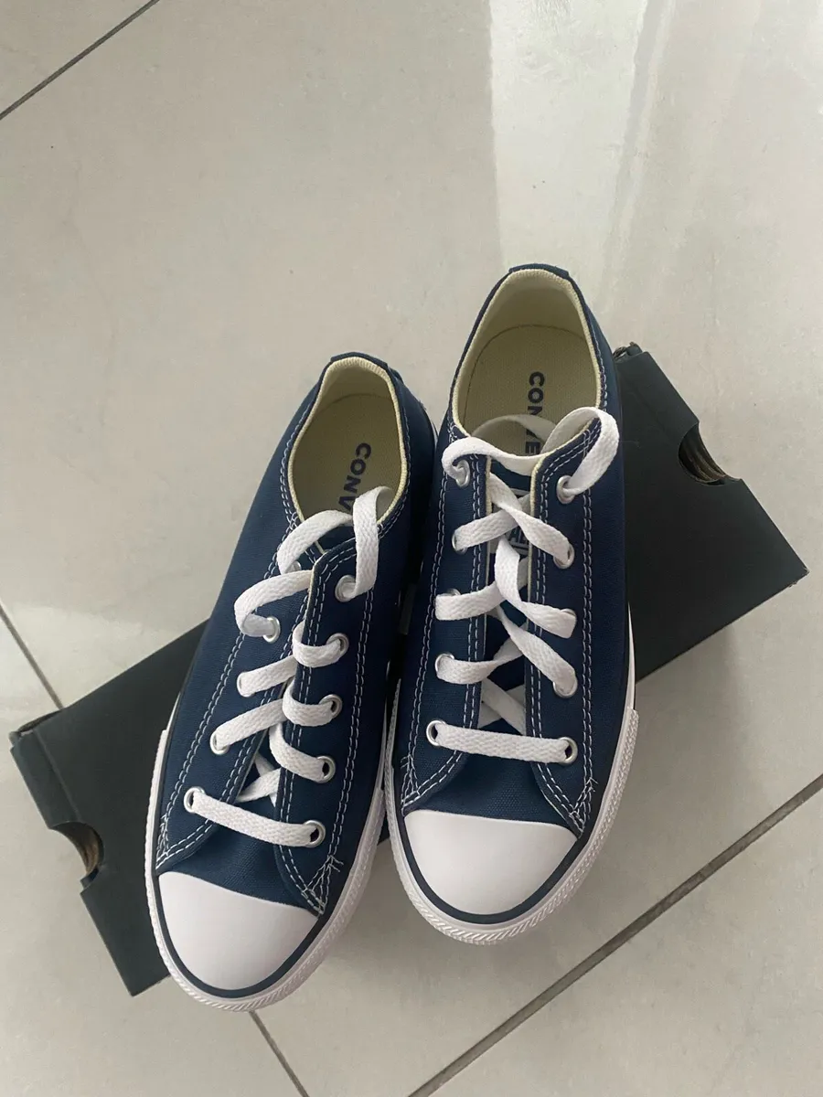 Kids New Converse Size UK 2 - Image 2
