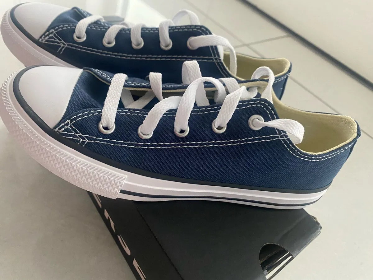 Kids New Converse Size UK 2 - Image 3