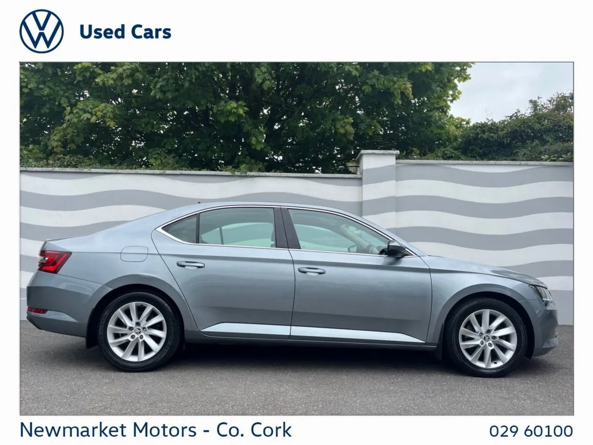 Skoda Superb 1.6tdi 120BHP Style Low Mileage - Image 3