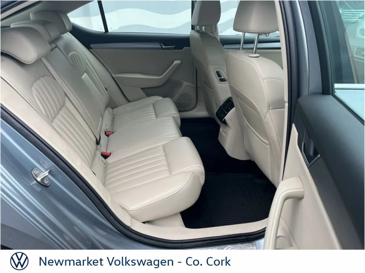 Skoda Superb 1.6tdi 120BHP Style Low Mileage - Image 4