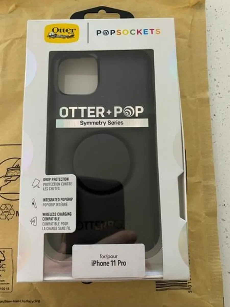 Mobile phone cover - Image 1